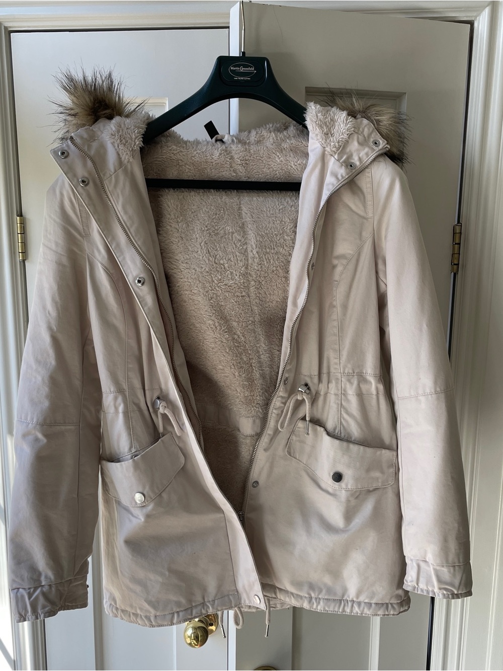 Divided H&M Cream Faux-Fur Lined Puffer Parka with Hood Size: 4